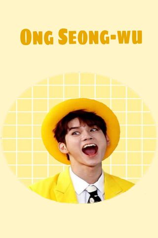 Ong Seong-wu: The Sunshine of K-Pop! ☀️🎤