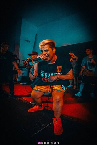 El Duketo: The Pulse of the Stage 🎤🔥