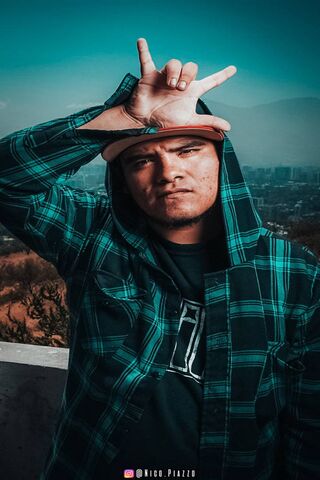 Aczino: The Voice of the Streets 🎤✨