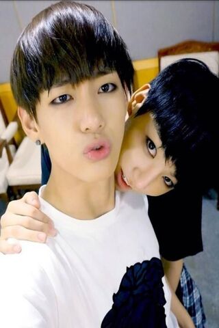 V and Jungkook: A Moment of Friendship 💖