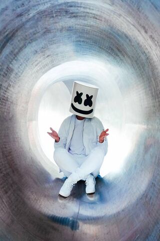 Chillin' with Marsh Mellow 🍬✨