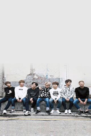 BTS: The Dynamic 7