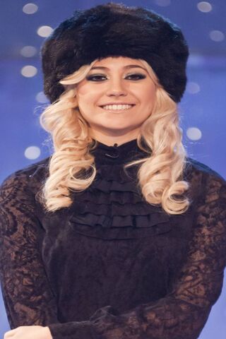 Pixie Lott: A Star Shining Bright! ✨