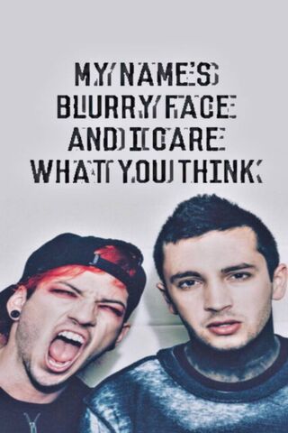 Blurry Faces, Clear Messages 🎤✨