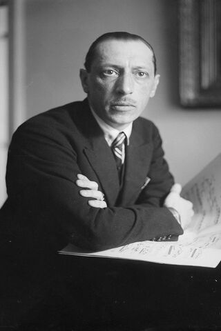 The Maestro of Modern Music 🎶