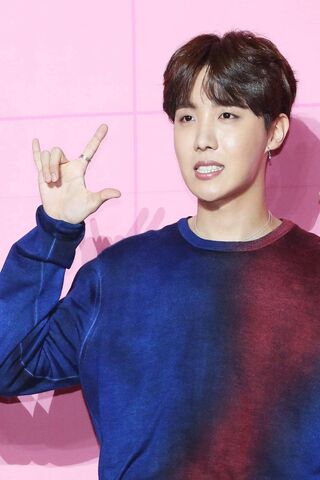 J-Hope's Vibrant Energy 🌟