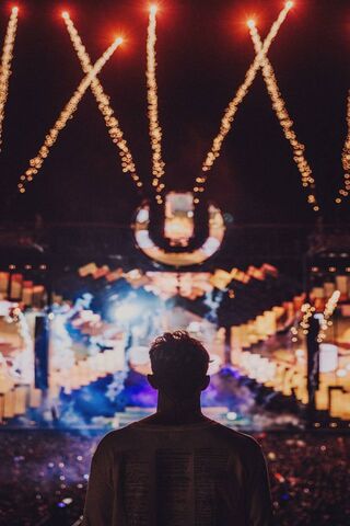 Epic Moments at UMF: Drew Taggart Takes the Stage! 🎉