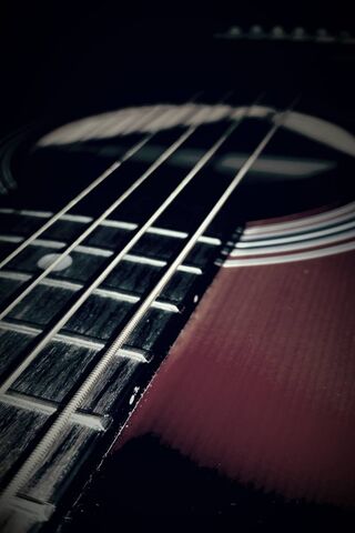 Strumming the Heartstrings: Fender FA-100 🎸