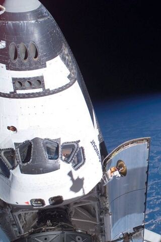 Journey Beyond Earth: The Space Shuttle Experience 🚀🌌