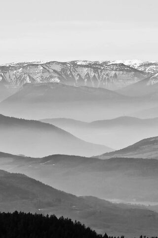 Whispering Peaks at Dawn 🌄