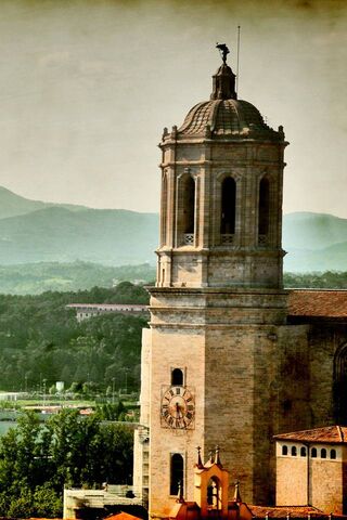 Timeless Beauty of Spanish City 🏰✨