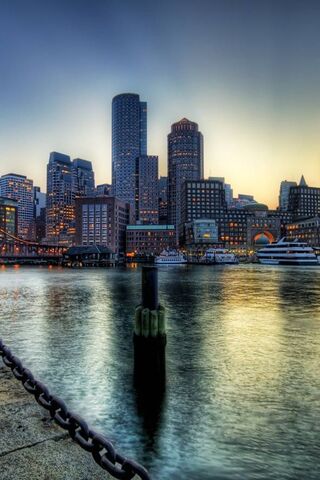 Urban Reflections: A City at Dusk 🌆✨