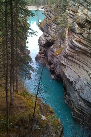 Jasper's Hidden Gem: The Turquoise Waters