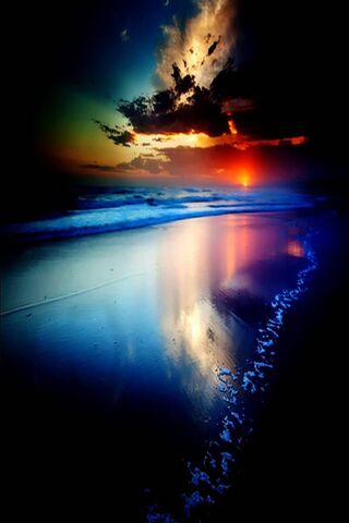Serene Sunset Reflections 🌅✨