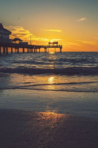 Sunset Serenity at the Pier 🌅