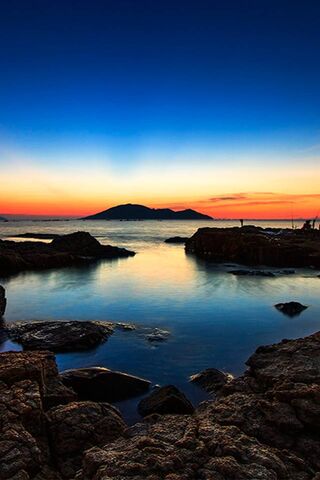 Serenity at Amazing Lake 🌅✨
