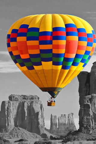 Soaring Colors: A Ballo..