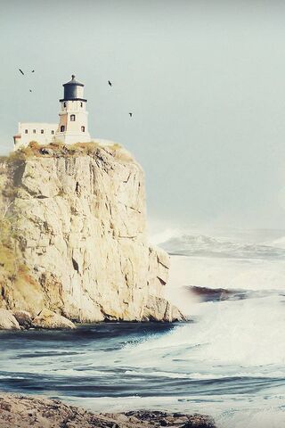 Ocean House: A Beacon of Serenity 🌊🏠