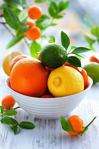 Citrus Delight: A Spring Harvest 🍊🍋