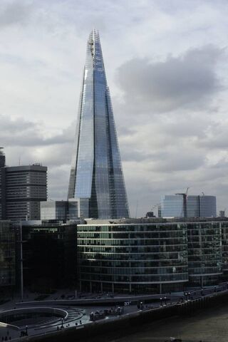 Skyward Dreams: The Shard's Majesty