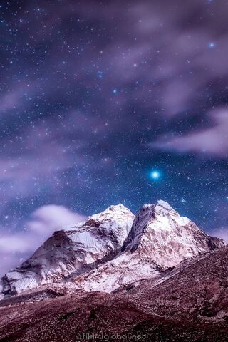 Celestial Peaks: The iPhone Z Experience 🌌🏔️