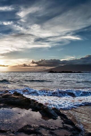 Serenity by the Sea: A Daytime Ocean Escape 🌊☀️