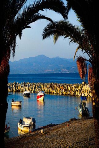Serenity at Boat Beach 🌊⛵️