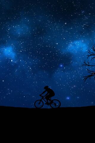Starlit Adventures: The Journey of Ozcanates 🌌🚴