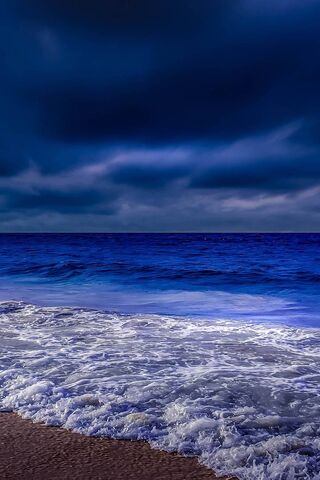 Mystical Waves Under the Moonlight 🌊🌙