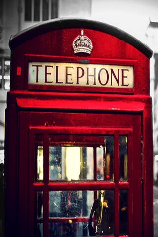 Classic Calls: The Iconic Telephone Booth 📞🇬🇧