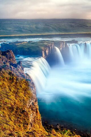 Nature's Majestic Casca..