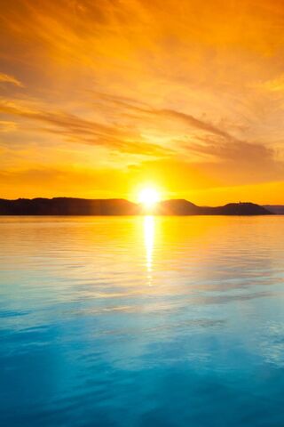 Golden Dawn: A New Day Begins 🌅