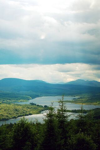 Tranquil Serenity in Nature 🌲🌊