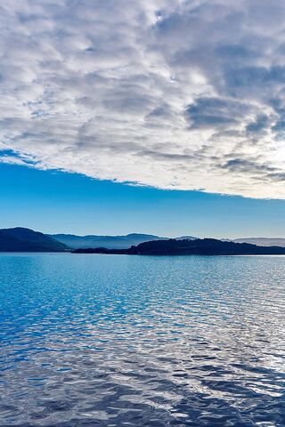 Serenity at Summer Lake..