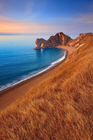 Serenity at Durdle Door 🌅🏖️