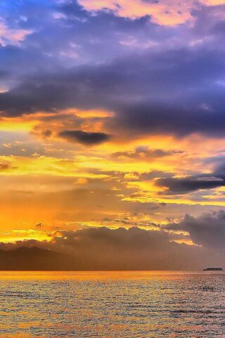 Golden Horizons: A Sunset Symphony 🌅✨