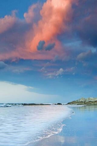 Serenity by the Shore 🌊🌅