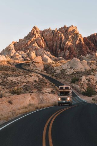Winding Adventures in Nature's Embrace 🌄🚐