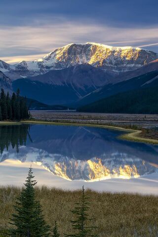 Serenity in Nature's Mirror 🌄✨