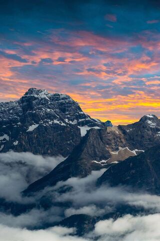 Majestic Dolomites: Nature's Masterpiece 🌄✨
