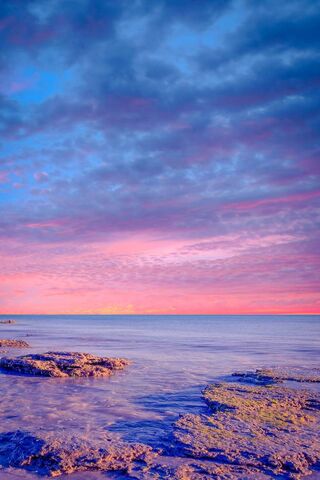 Tranquil Tides at Dusk 🌅