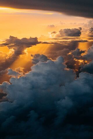 Golden Hour Above the Clouds 🌅☁️