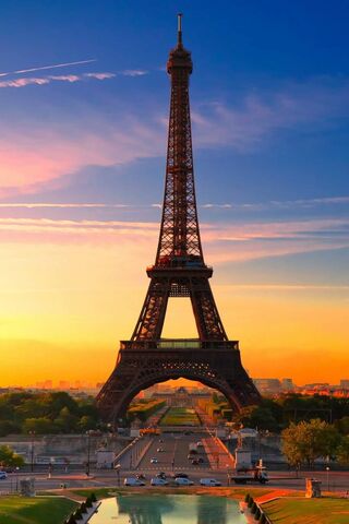 Eiffel Tower: A Sunset ..