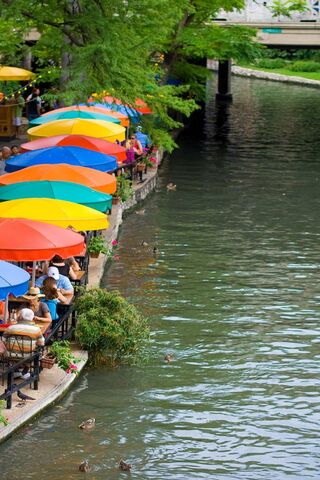 Colorful Serenity at River Walk 🌈🌊