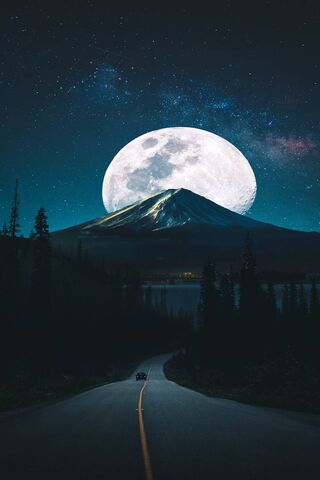 Mountain Moon