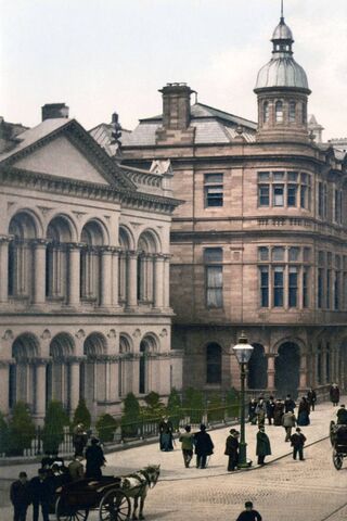 Strolling Through History on Royal Avenue 🏛️✨