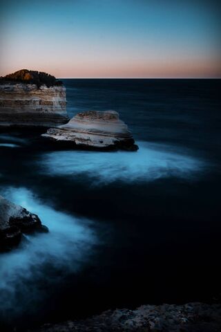 Whispers of Dreamland 🌊✨