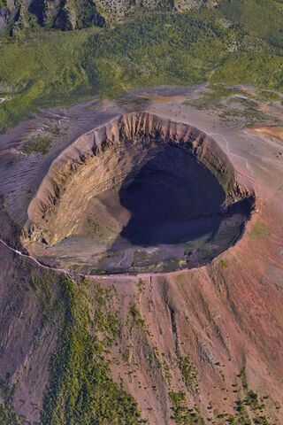 The Majestic Crater of Vesuvius 🌋