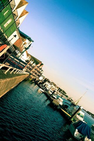 Serenity at the Harbour 🌊🏡