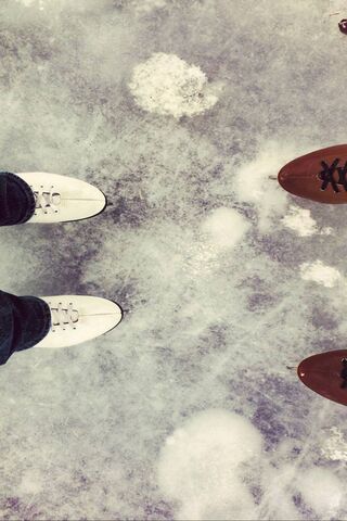 Gliding on Ice: A Winter Wonderland Adventure ❄️⛸️